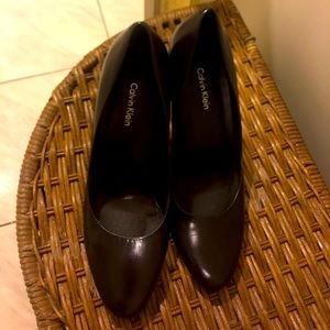 Calvin Klein pumps